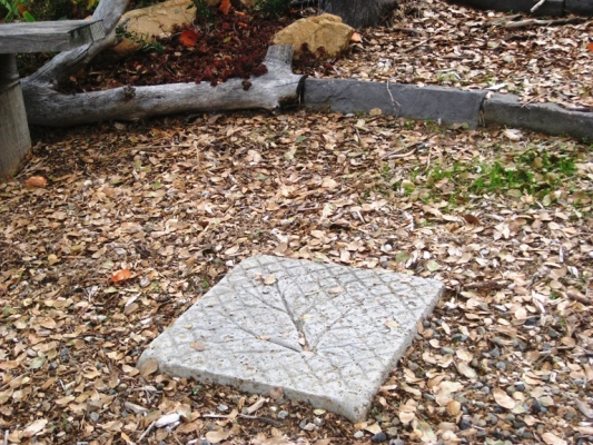 step-stone-1 I placed this one at an intersection in the path that gets a lot of traffic