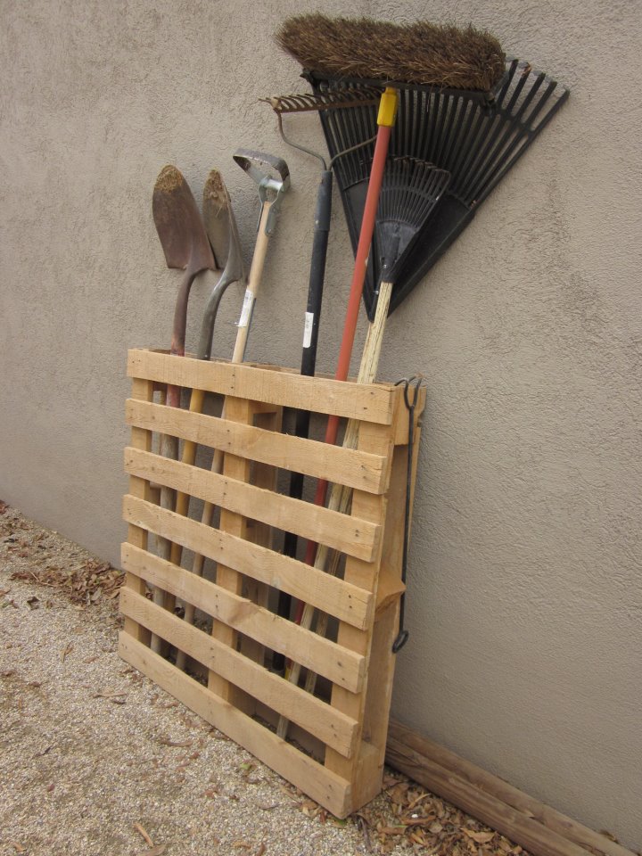 Pallet Projects Garden Tools